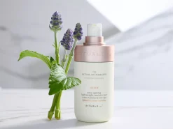 Anti-Ageing Lightweight Moisturiser><noscript><img width=