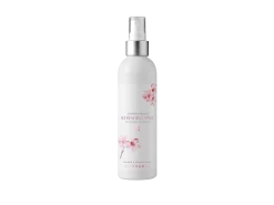 Refreshing Spray><noscript><img width=